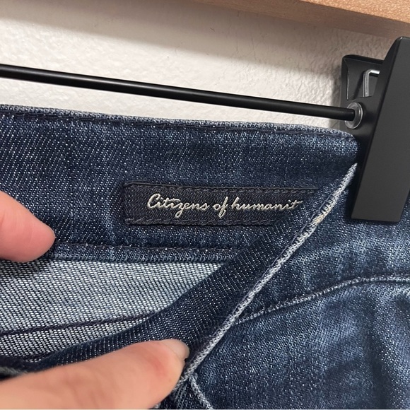 CITIZENS OF HUMANITY Hutton High Rise Wide Leg Distressed Jeans Size 27 / 4 - Picture 4 of 12